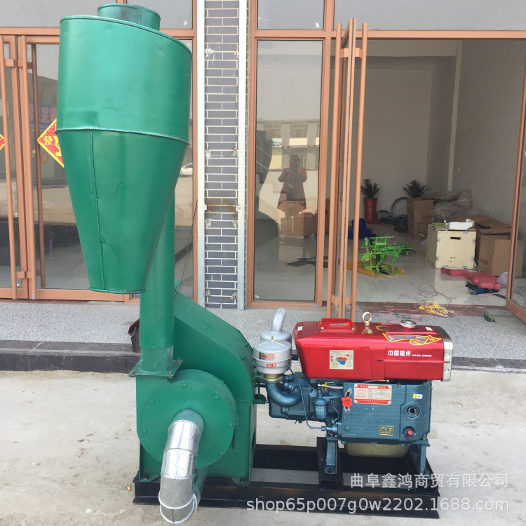 各种原料粉碎机 秸秆饲料粉碎机 便携式粉碎机