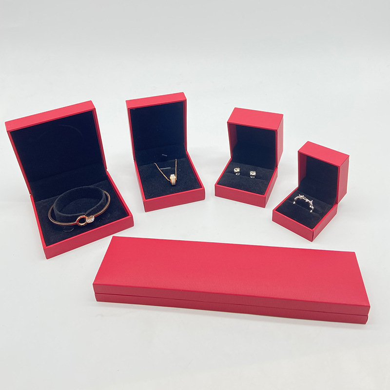 Right Angle Jewelry Box Flip Lid Leather Box Carton Stud Earrings Ring Necklace Bracelet Long Chain Set Black Velvet Jewelry Box