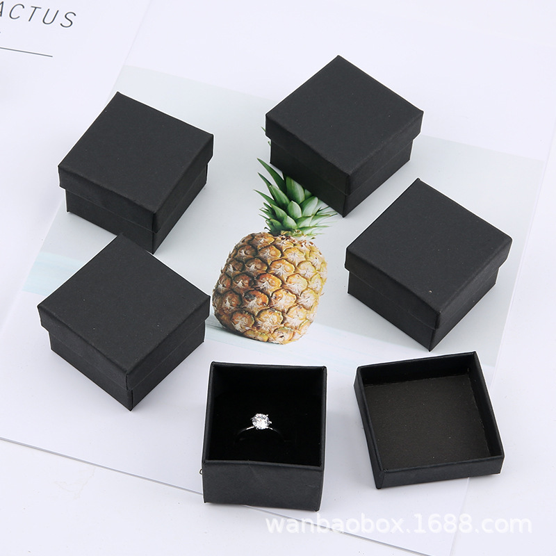 现货黑牛皮纸盒5*5牛皮纸戒指盒 耳钉包装盒首饰盒礼盒