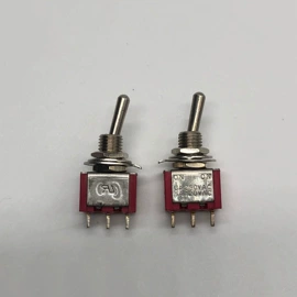 钮子开关;开关元件;连接器