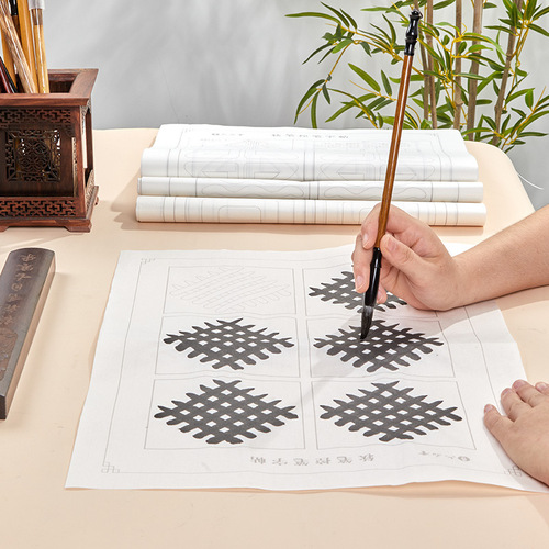 Liupintang's stroke tracing, red control pen training, European style ancient poetry calligraphy brush copybook, introduction to copying European style Chinese regular script calligraphy