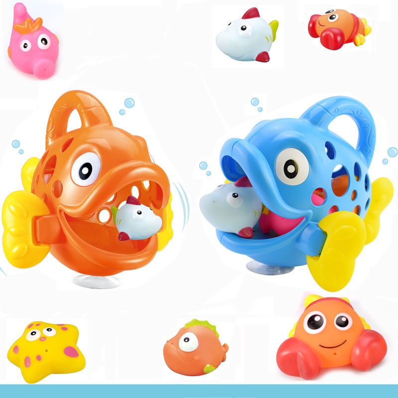 儿童浴室洗澡戏水玩具 宝宝卡通吞吞鱼喷水动物套装 厂家批发|ru