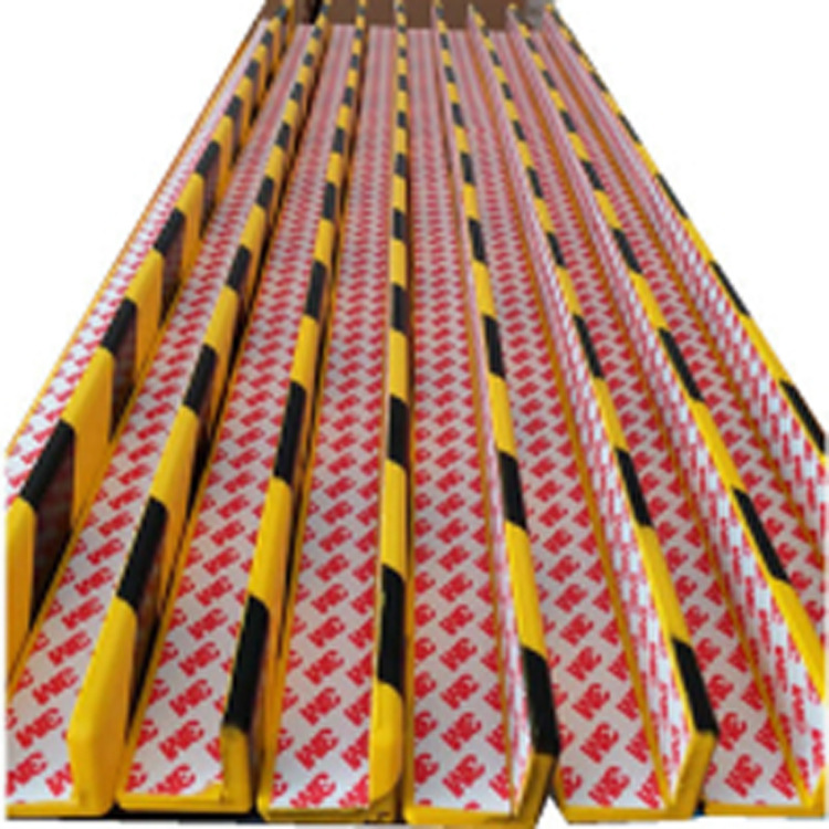 厂家直销黄黑防撞条 安全防护警示条 工业用聚氨酯发泡防撞条