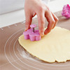 Three -dimensional biscuits mold Baking home cartoon transport tools Animal grinding oven as biscuit spring cookies