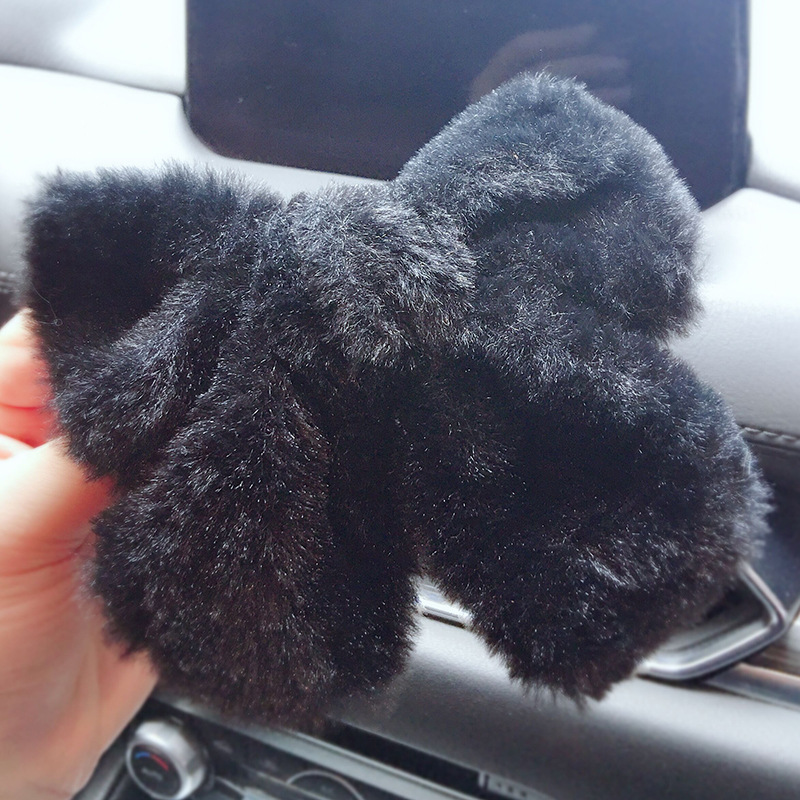 黑色-毛绒蝴蝶结