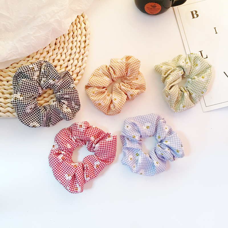 Fresh Plaid Small Daisy Hair Ring Sweet Ball Head  Hair Rope Simple Rubber Band Tie Head Rope Wholesale Nihaojewelry display picture 5