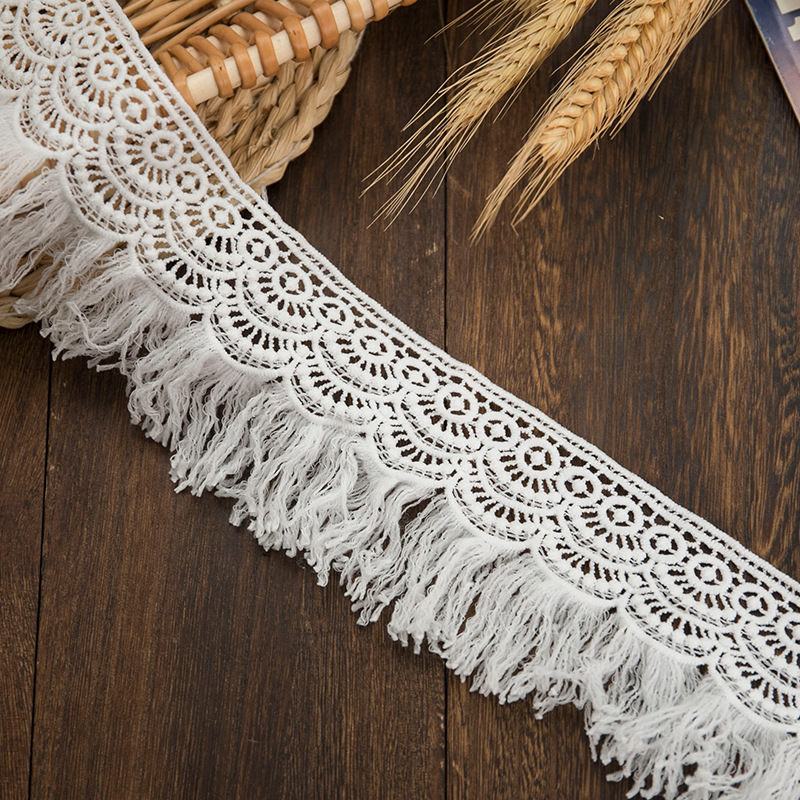 厂家直销新款牛奶丝水溶流苏花边条码服装窗帘灯饰条须花边宽8cm