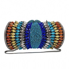 跨境貨源外貿鑲鑽晚宴包縷空金屬鑽石手拿包年會禮服晚裝包女包