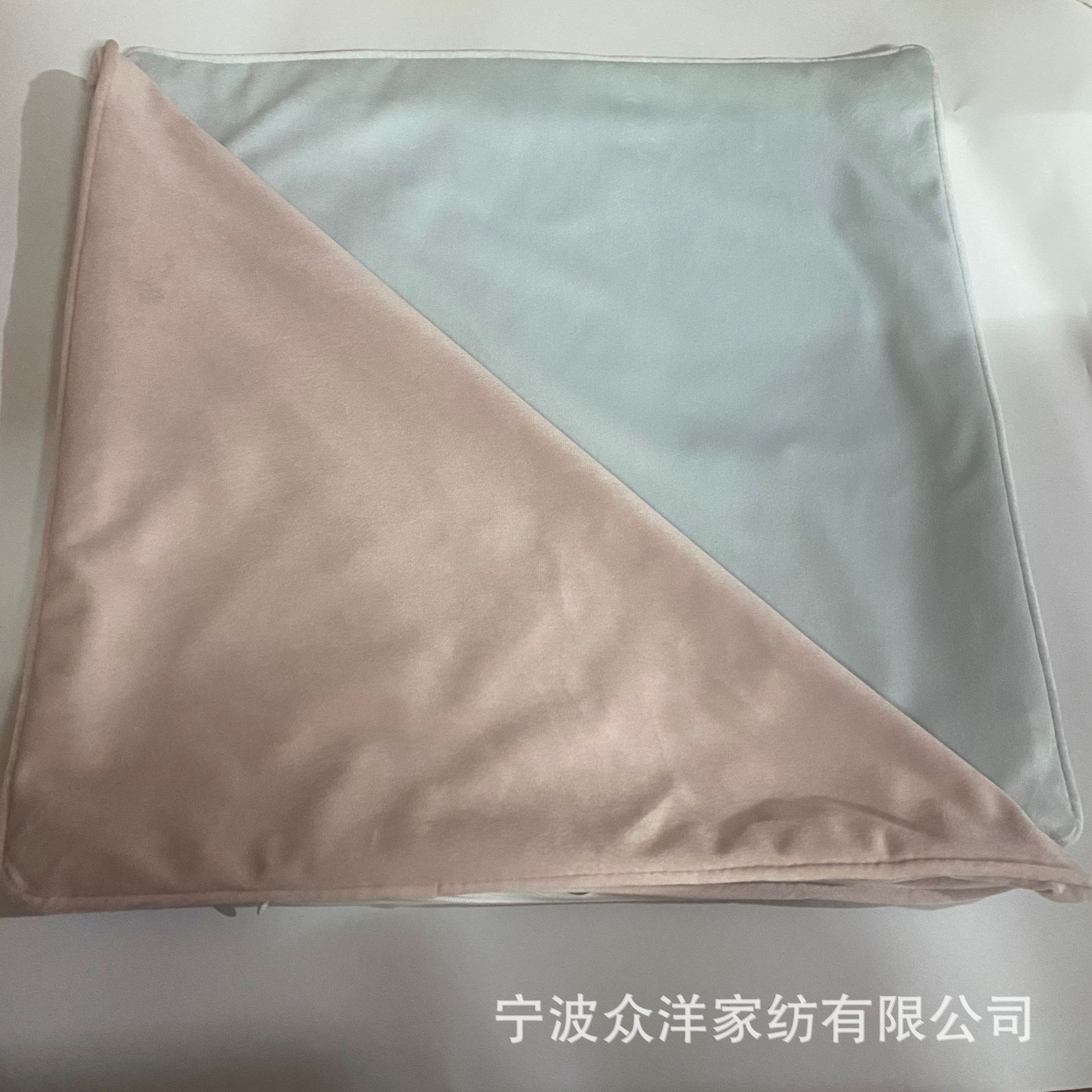 可定制各式工艺 材质抱枕套靠枕靠垫套嵌绳隐形拉链工艺|ms