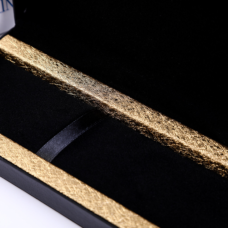 Caja de lápiz de regalo directo de fábrica caja de lápiz de papelería caja de lápiz de negocios borde dorado Borde de plata caja de lápiz caja de regalo logotipo personalizado