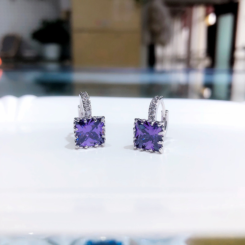 Shopping Occasion Copper Material Square Pattern 1 Pair Simple Style Square Inlay Copper Artificial Gemstones White Gold Plated Ear Studs
