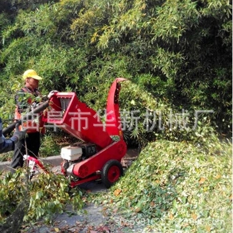 果树枝条多用粉碎机 汽油移动式碎枝机 自动进料树枝粉碎机厂家
