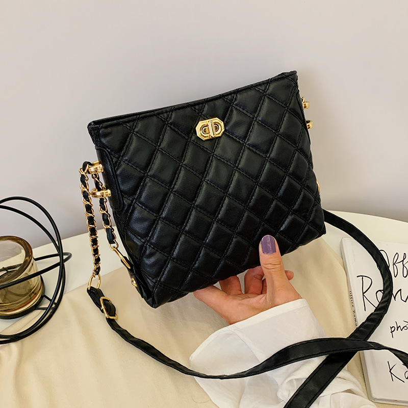 Crossbody women's bag new trend fashion...