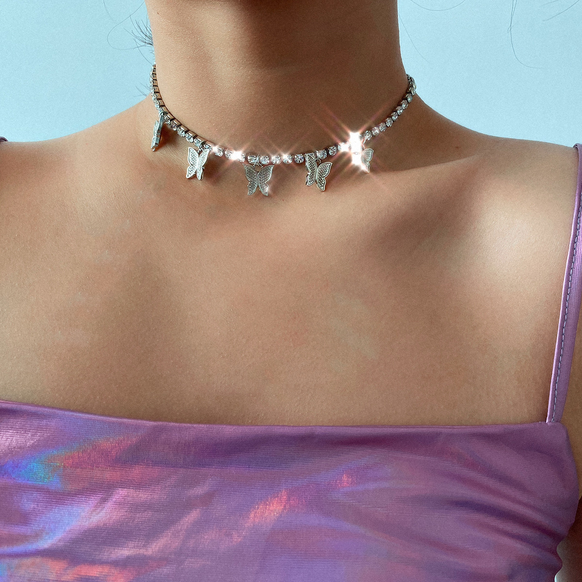 Nueva Moda Geométrica De Una Sola Capa Collar De Circón Tridimensional Con Diamante Pequeño Collar De Borla De Mariposa display picture 12