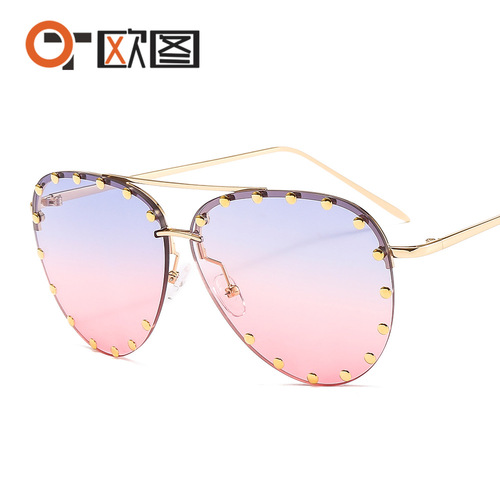 New style metal rivet large frame sunglasses, European and American universal sunglasses for men and women, fashionable toad glasses 7709