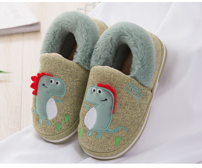 Kids Slippers Image 11