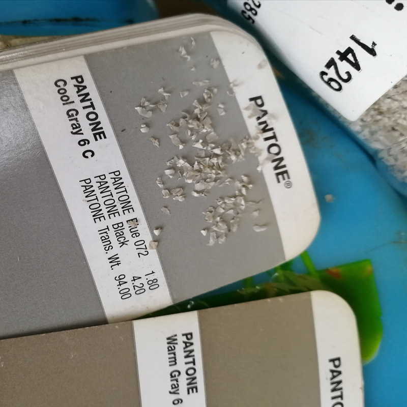 ��������ɫ��ë ��ά�� �ٲ��ܽ����㶨��