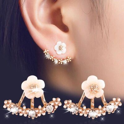 Daisy earrings earrings female crystal small Zou chrysanthemum flower back hanging Earrings sweet Earrings