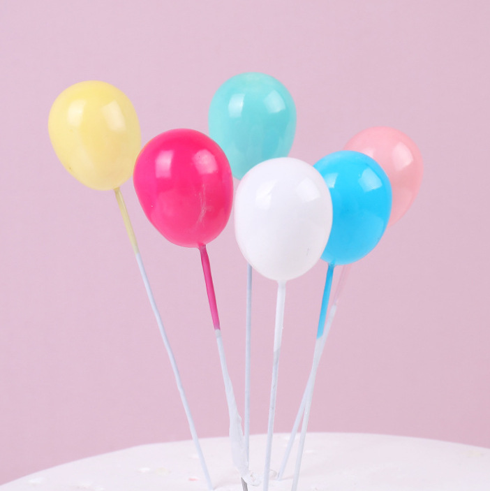 Date D'anniversaire Mignon Style Simple Couleur Unie Plastique Vacances Fête Fournitures De Décoration De Gâteaux display picture 1