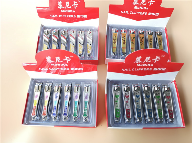 地摊热卖大号指甲剪2元店盒装指甲剪厂家直销大号指甲钳