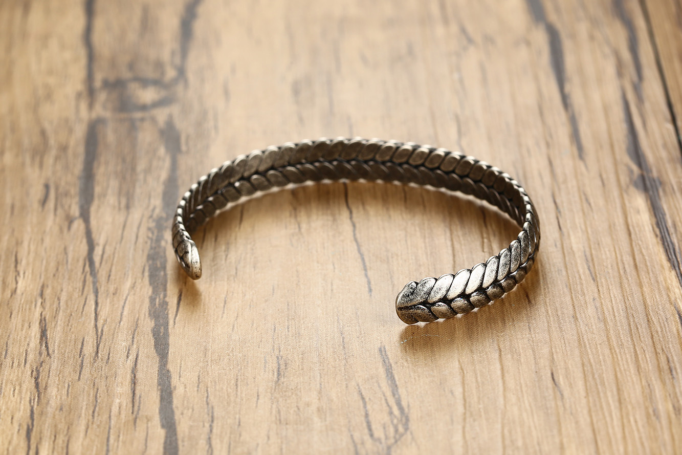 19g Weight Vacuum Plating Gold Plating Process Bangle Classification Daily Occasion 304 Stainless Steel Material Grain Pattern Women'S Gender Plating Design Simple Style Style Simple Style Grain 304 Stainless Steel Stainless Steel Bracelets In Bulk 2