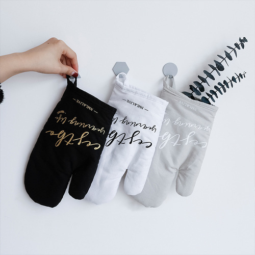 New kitchen supplies insulation gloves simple fashion ins style literary home bakery gloves wholesale