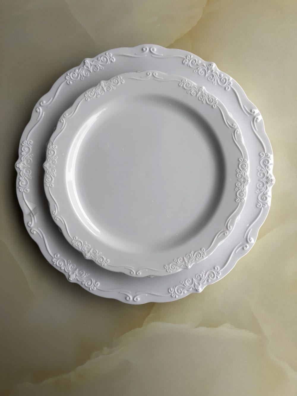 花边圆盘1594257794342