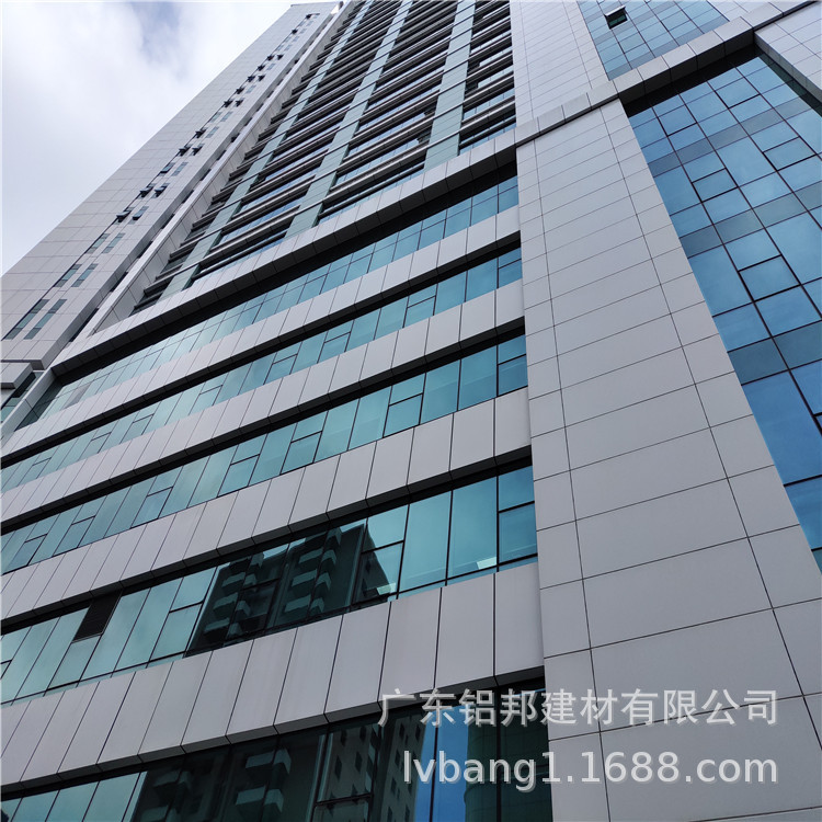 铝板幕墙148.jpg