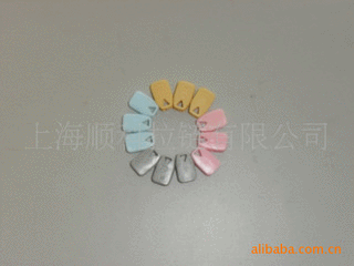 厂家批发供应  3#彩色塑料拉头 无片三角孔