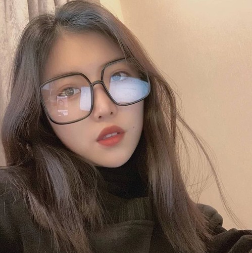  new trendy sunglasses, same style as European and American fashion, GM style sunglasses, drop shipping available.