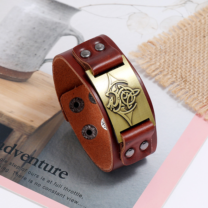 Bracelet En Cuir De Vachette Rétro Pour Hommes Simples, Bijoux De Locomotive De Roche Nihaojewelry display picture 7