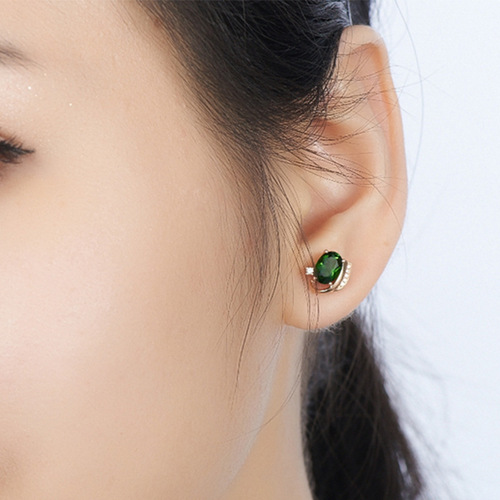 Taobao Tmall hot sale imitation emerald earrings retro green tourmaline earrings colorful crystal women's earrings wholesale