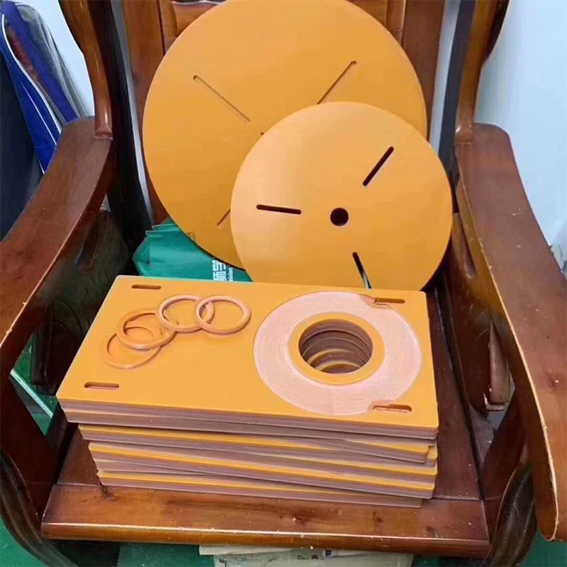 黑色加纤KN95口罩机配件尼龙顶锥过线轮口罩机塑胶配件整套零件现