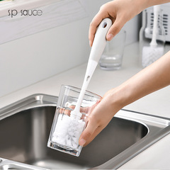 Saucepan multi-purpose long-handled brush, suitable for cleaning pots, pans, thermos flasks, glass bottles.