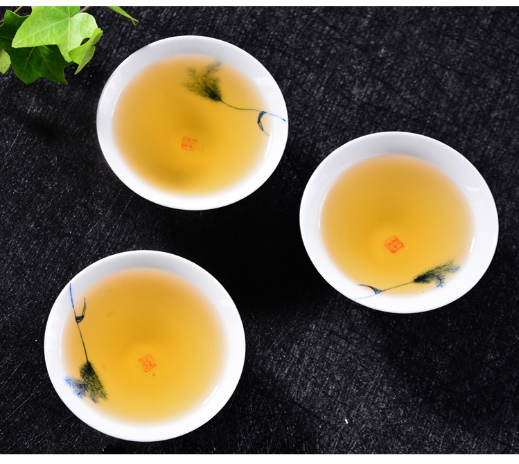 勐海七子饼茶_14.jpg