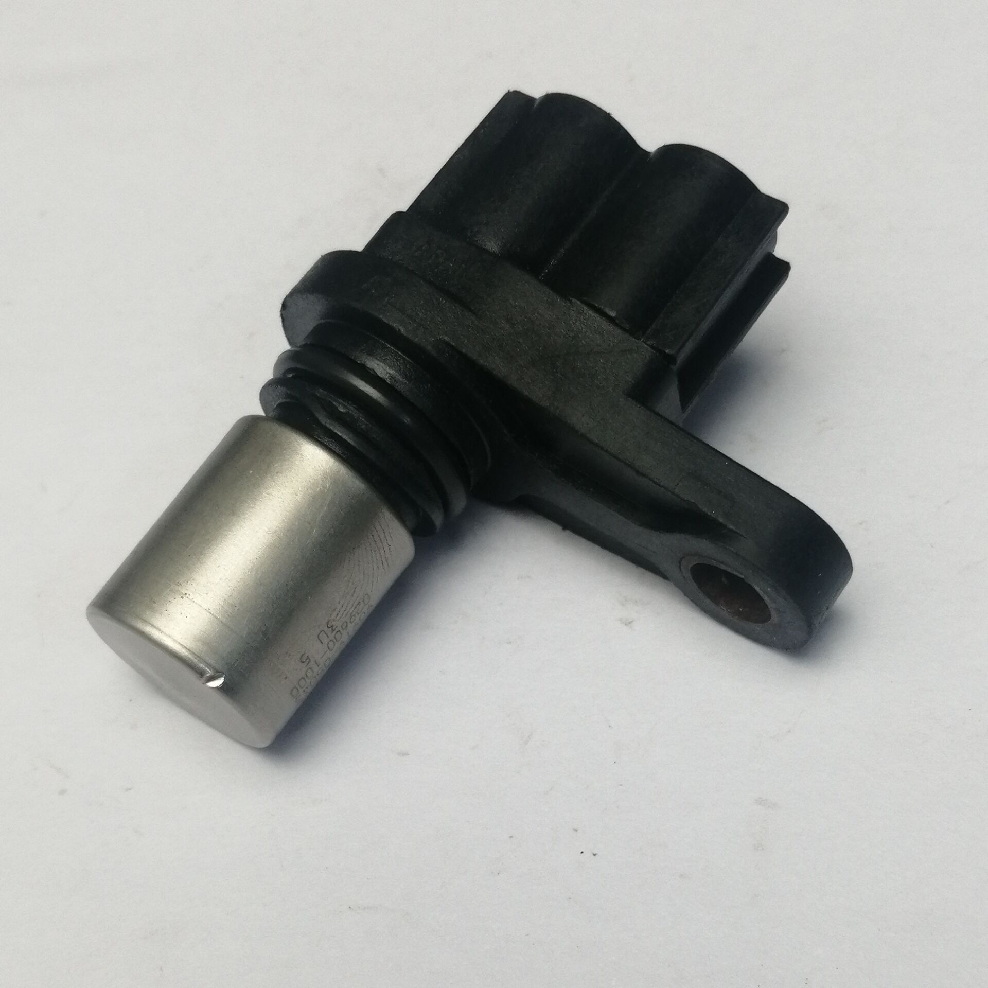 适用于威驰森雅雅力士大发曲轴位置传感器90919-05043