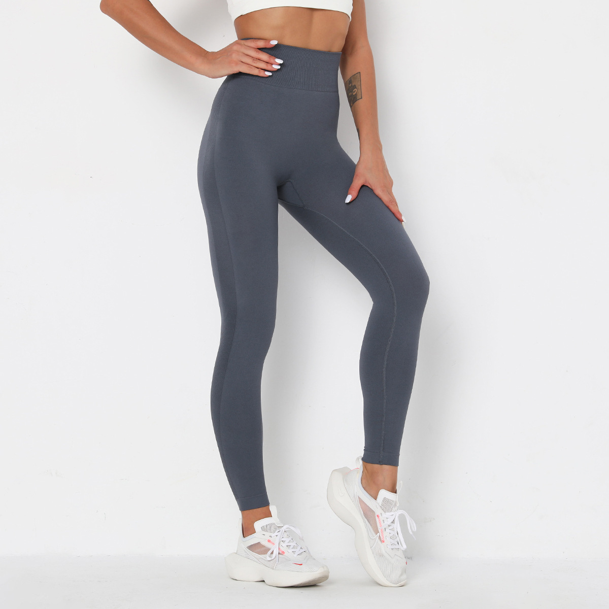 seamless high waist tight-fitting hip-lifting solid color sports pants  NSNS11010