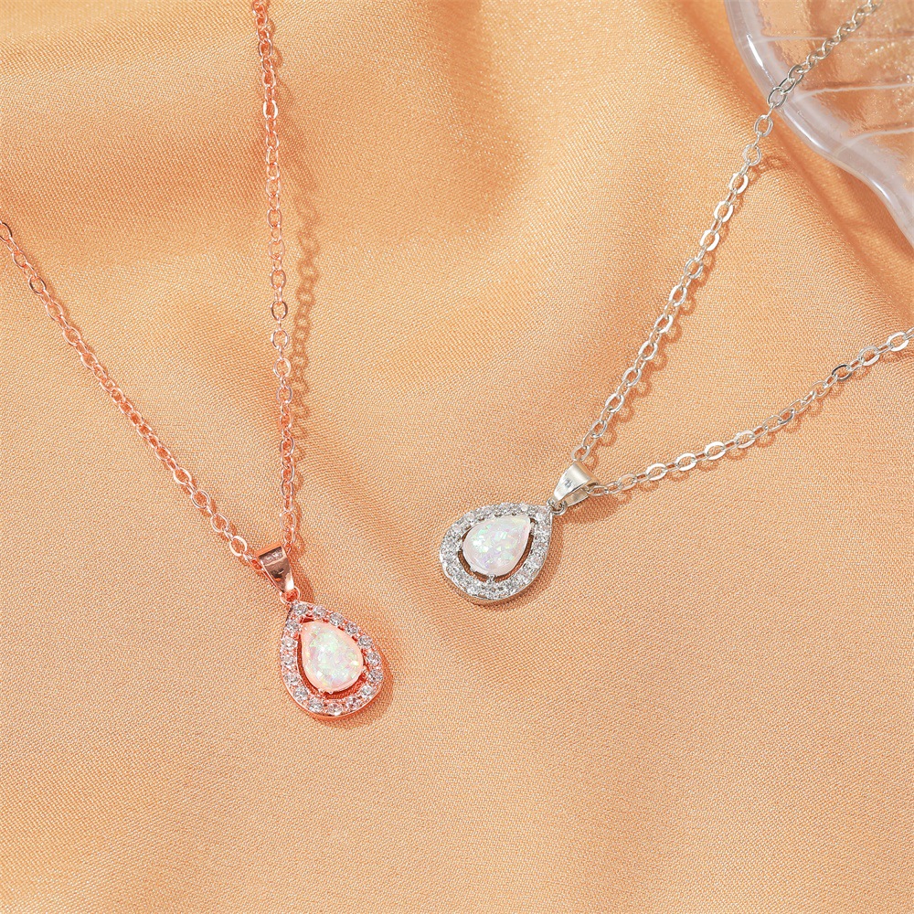New Fashion Simple Drop Crystal Opal Pendant Necklace Clavicle Chain For Women display picture 7