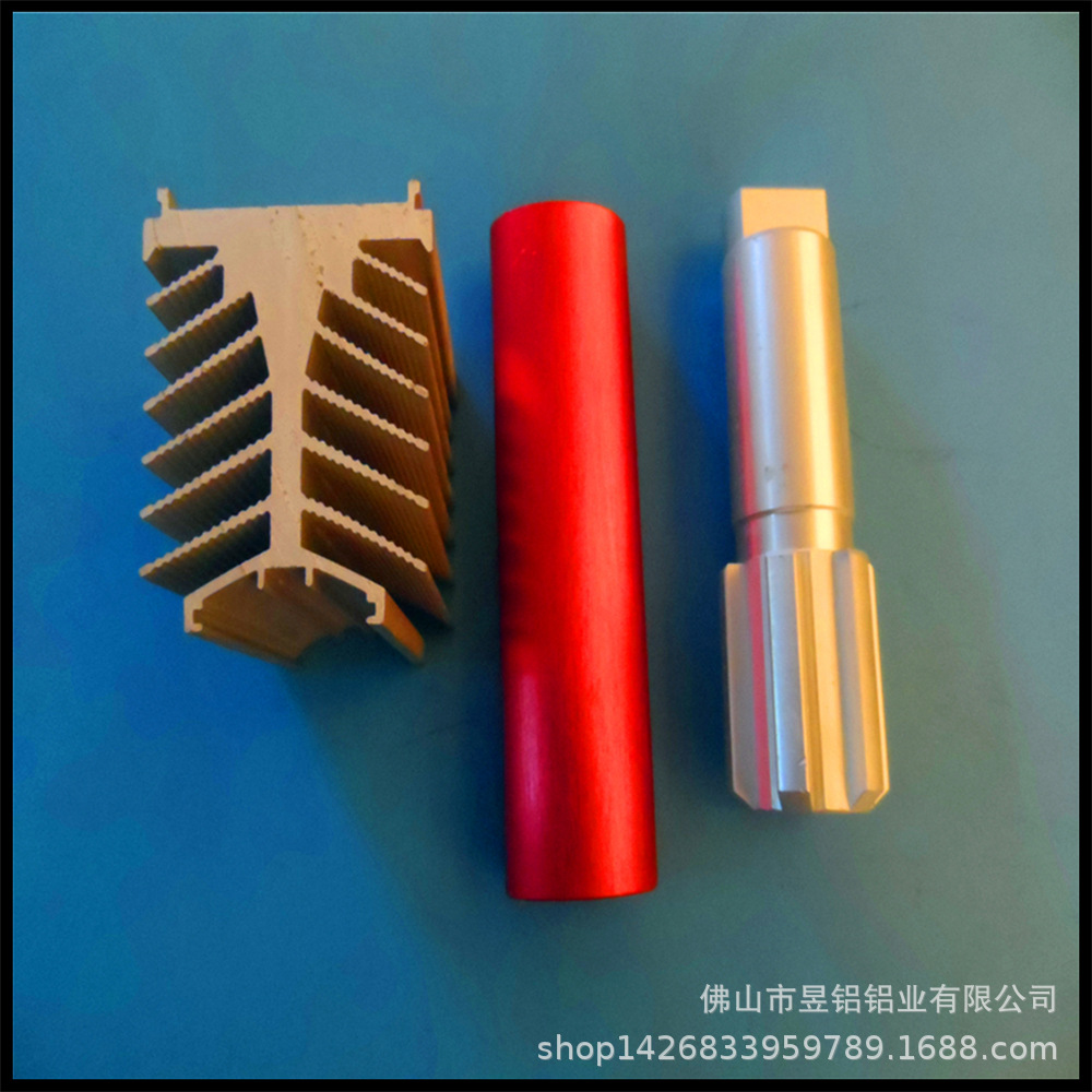 供应LED灯饰铝合金 照明设备铝合金 氧化金色等表面处理铝型材