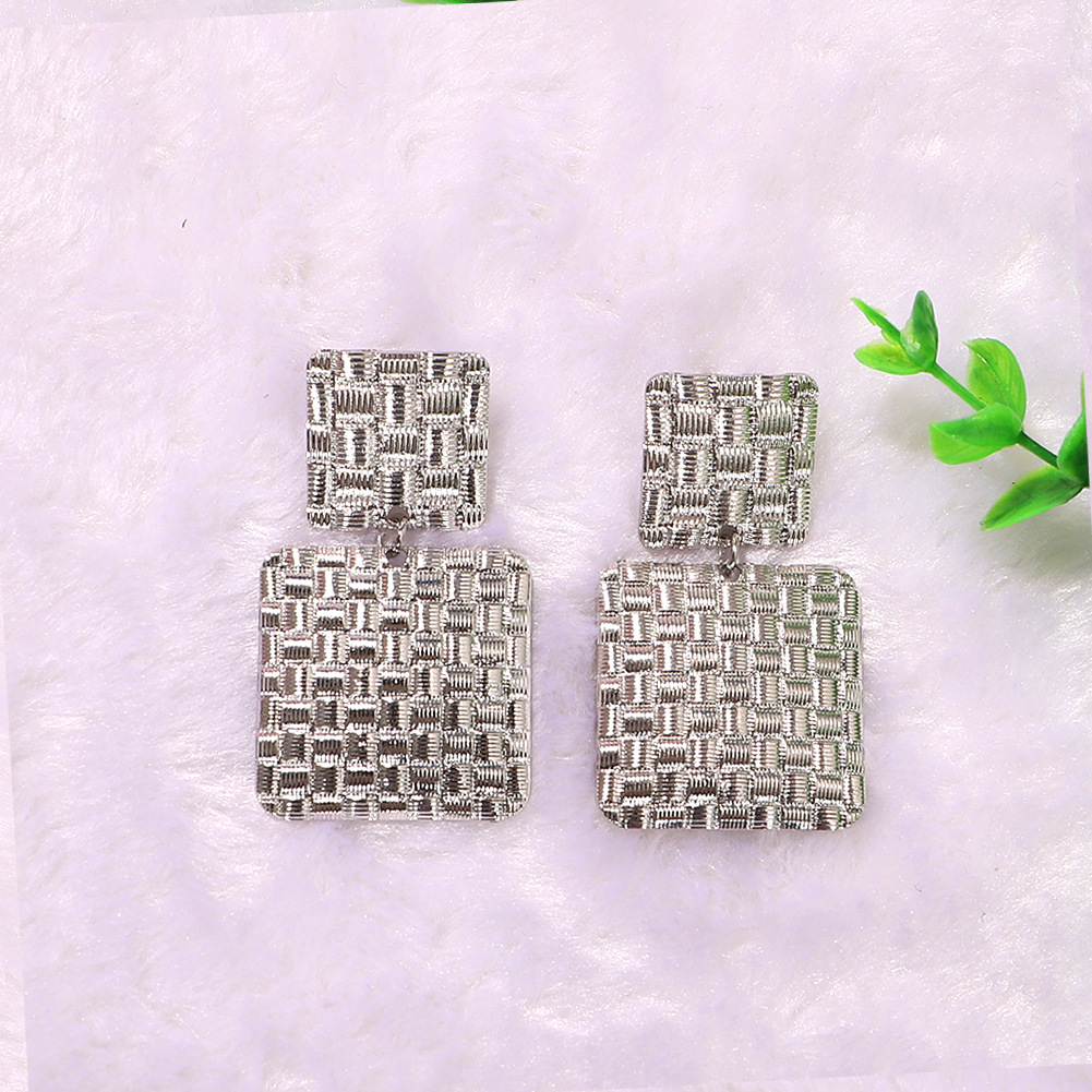 Texture Square Metal Maze Pattern Earrings Bumpy Punk Simple Geometric Earrings Wholesale Nihaojewelry display picture 9