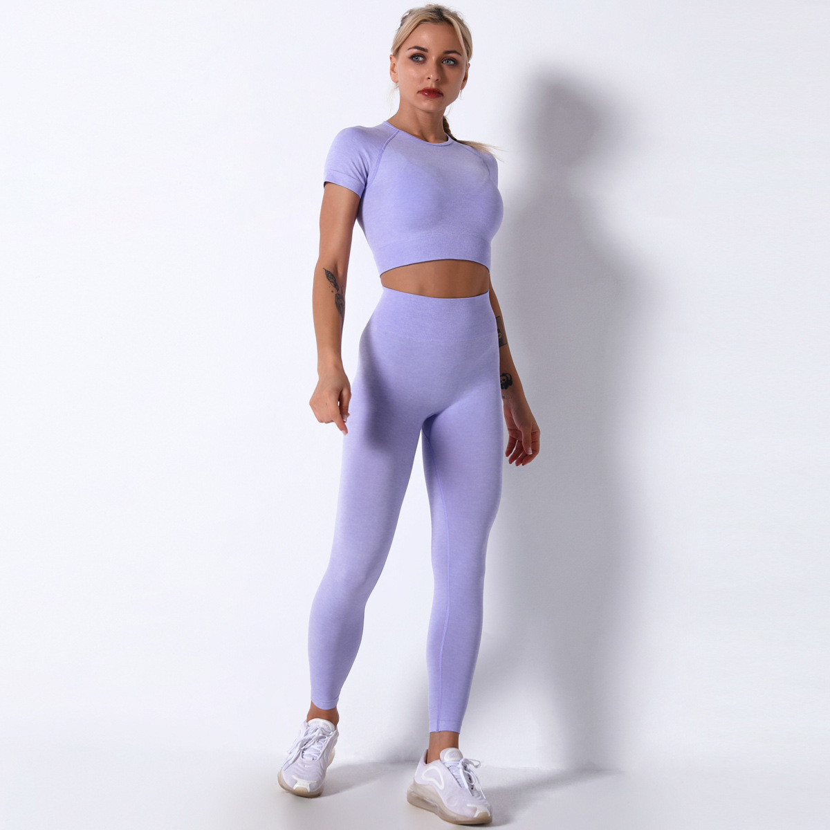 seamless knitted short-sleeved trousers yoga suit  NSNS11048