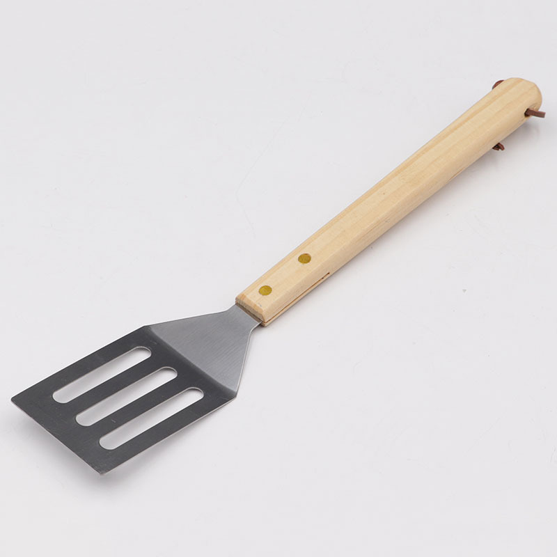 Directo de fábrica mango de madera de acero inoxidable de tres piezas herramientas de barbacoa utensilios de barbacoa tenedor pala clip de barbacoa traje de barbacoa