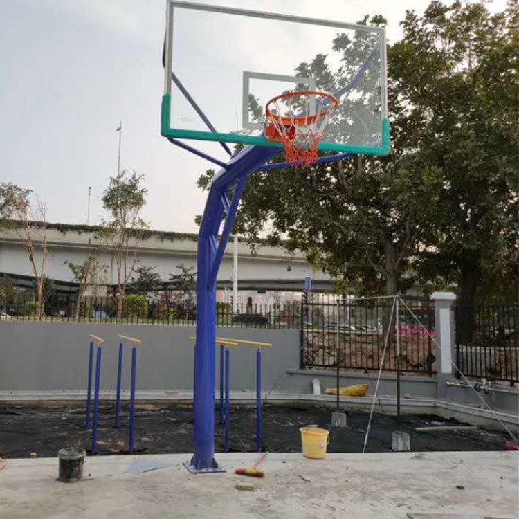 圆管篮球架