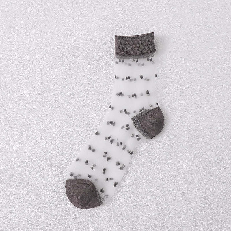 Calcetines transparentes de seda de vidrio de primavera y verano de las mujeres medias cortas de estilo coreano lindo novela media pantorrilla calcetines ins estilo caqui medias
