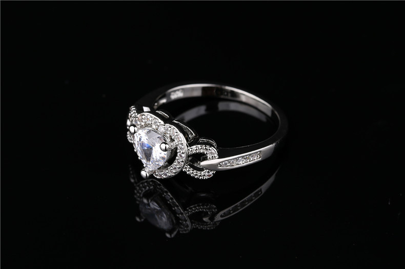 1 Piece Simple Style Heart Shape Copper Inlay Zircon Rings display picture 3