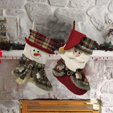 新款圣诞装饰品圣诞袜子礼物袋亚马逊格子布大号圣诞装饰袜子