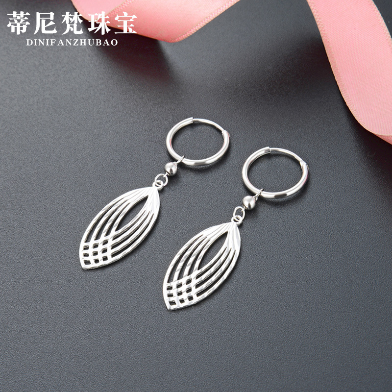 Largo creativo s925 plata pendientes elegante Super Hada temperamento elegante moda chica pendientes fuente fábrica al por mayor