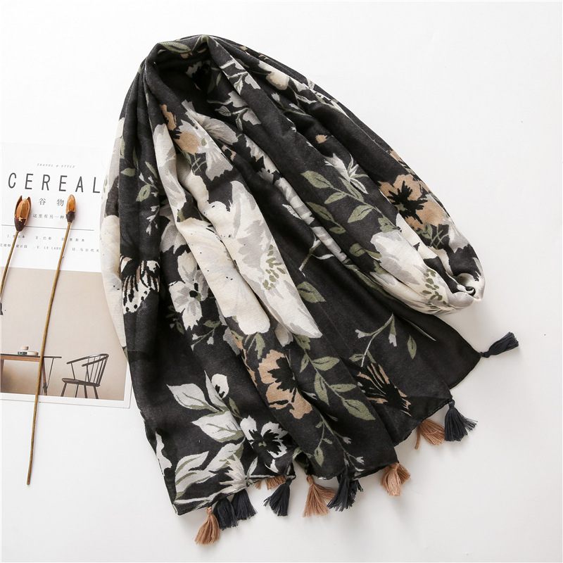Fashion Camellia Cotton Linen Spring New Black And White Silk Scarf Beach Gauze Sunscreen Big Shawl For Women display picture 15