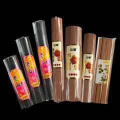 A noble Sandalwood Black Smokeless Agarwood Sandalwood Incense for Home Use, Indoor Incense for Worshiping Buddha, Bed Incense, One Piece for Shipping