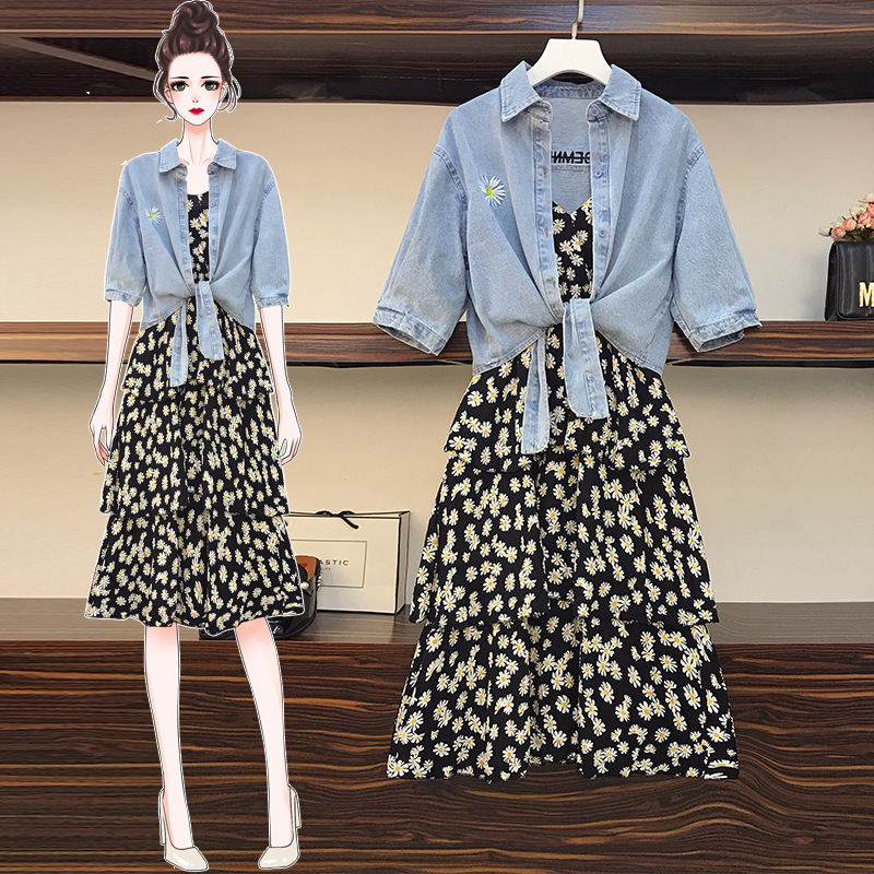 夏季新款网红女装2020小雏菊减龄连衣裙女碎花遮肚子两件套装外套